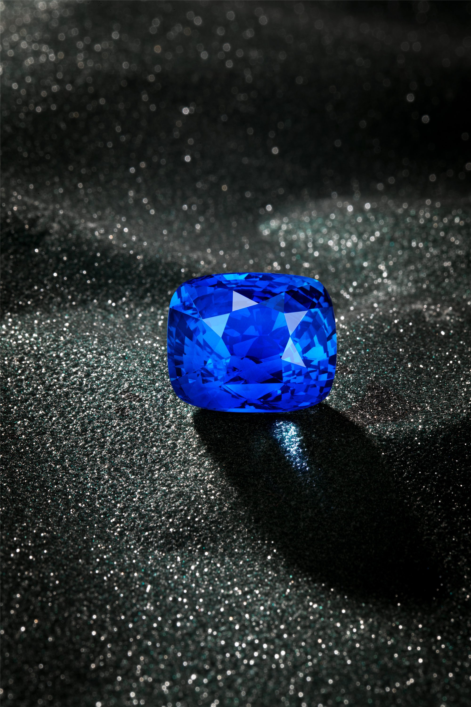 标王【极光女皇】26.55ct无烧矢车菊蓝蓝宝石